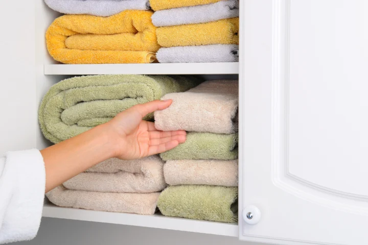 Linen cabinets keep your laundry organized and out of sight once clean.