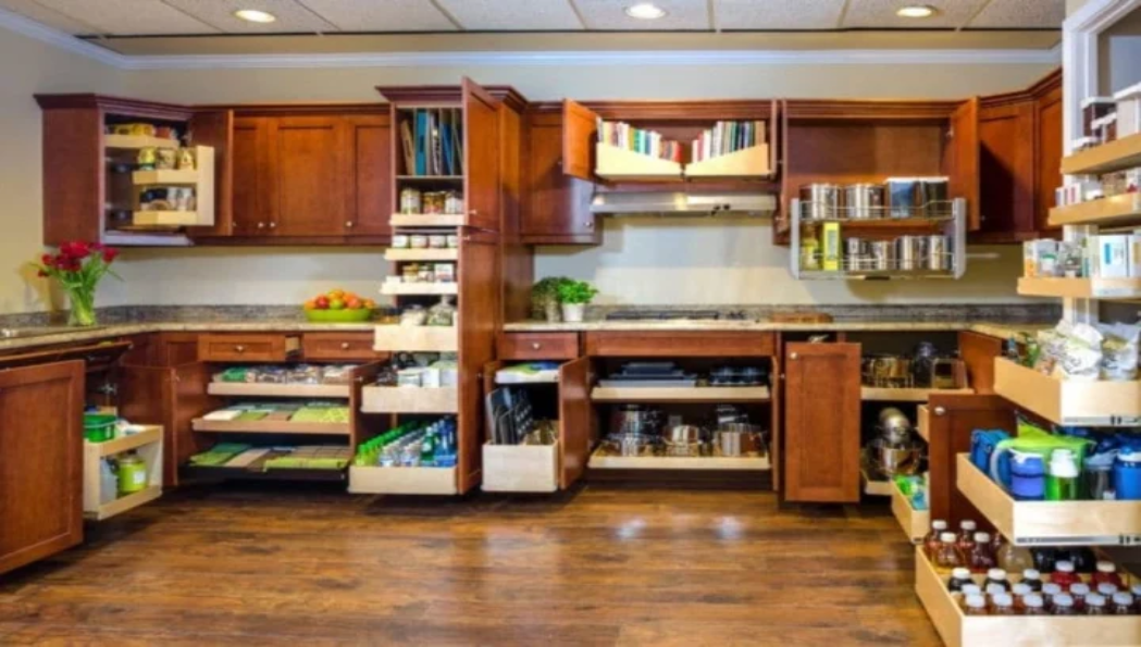 Well organized kitchen cabinets.